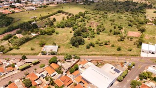 Lotes Comerciais Tibiriça