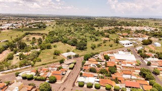 Lotes Comerciais Tibiriça